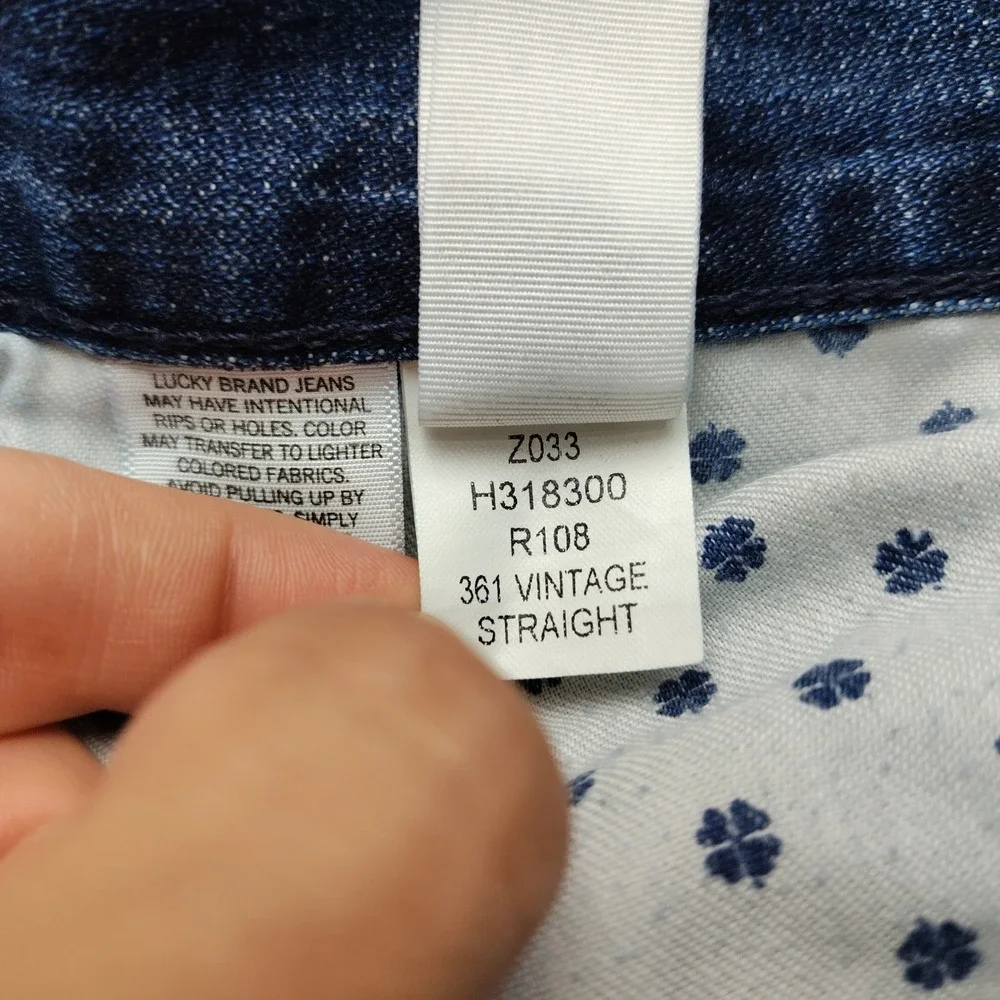 Lucky Brand Jeans Mens 38x30 361 Vintage Straight Blue Denim Stretch EUC